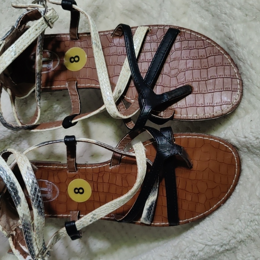 sandal